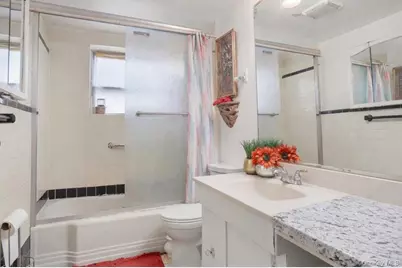 1029 Wheeler Avenue, Bronx, NY 10472 - Photo 11