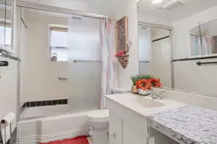 1029 Wheeler Ave, Bronx, NY 10472 - Photo 11