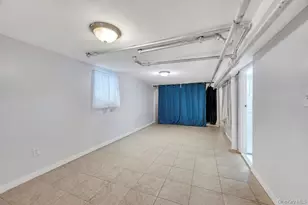 61-44 Eliot Ave, Middle Village, NY 11379 - Photo 35