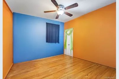 6144 Eliot Avenue, Middle Village, NY 11379 - Photo 29