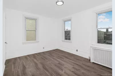 1062 Calhoun Avenue, Bronx, NY 10465 - Photo 23