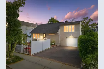 554 Grant Avenue, West Hempstead, NY 11552 - Photo 1