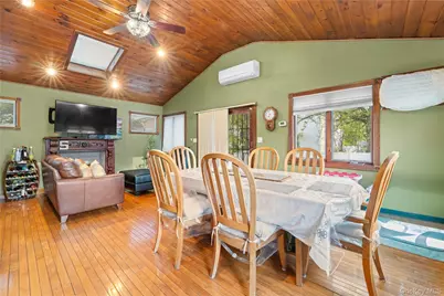 554 Grant Avenue, West Hempstead, NY 11552 - Photo 5