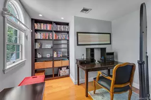 17 Claire Ave, Huntington Station, NY 11746 - Photo 21