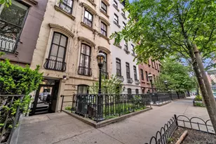 454 W 23rd St, New York, NY 10011 - Photo 1