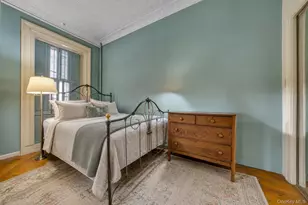 454 W 23rd St, New York, NY 10011 - Photo 5
