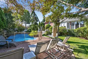 11 Sunbeam Rd, Syosset, NY 11791 - Photo 23