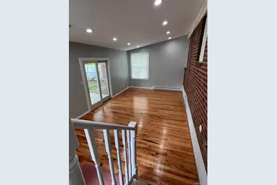 245 Warren Street, Uniondale, NY 11553 - Photo 19