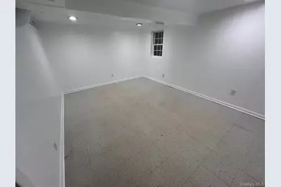245 Warren Street, Uniondale, NY 11553 - Photo 25