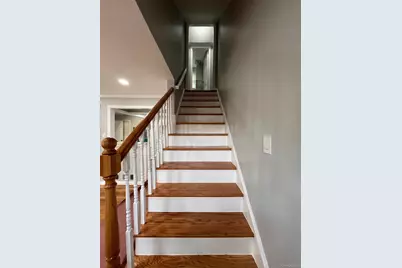 245 Warren Street, Uniondale, NY 11553 - Photo 9