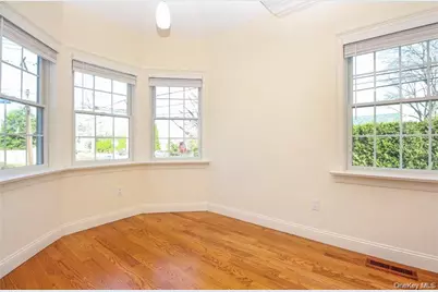 114 Oak Street #114, Harrison, NY 10528 - Photo 3
