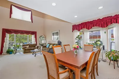 8 Hannah Lane, Middle Island, NY 11953 - Photo 7