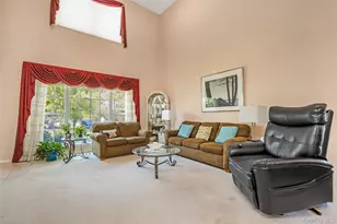 8 Hannah Ln, Middle Island, NY 11953 - Photo 5