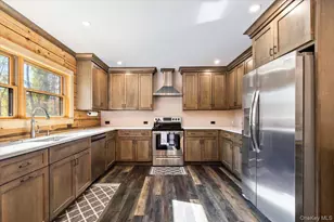 76 Woodlands Trl, Clinton Corners, NY 12514 - Photo 7