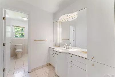 25 Saxon Woods Road, Scarsdale, NY 10583 - Photo 15