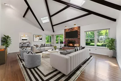 25 Saxon Woods Road, Scarsdale, NY 10583 - Photo 3