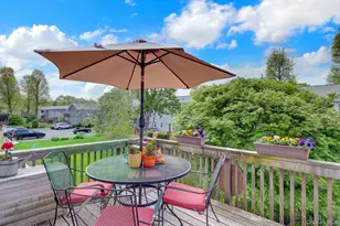 21 Toehee Pl, Islip, NY 11751 - Photo 15