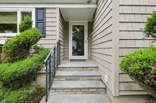 22 Stony Run, New Rochelle, NY 10804 - Photo 3