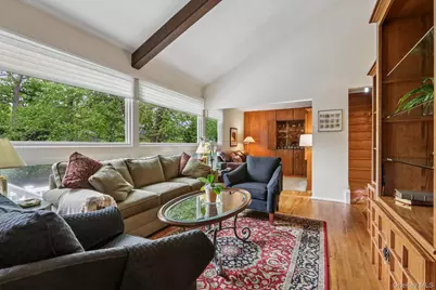 22 Stony Run, New Rochelle, NY 10804 - Photo 7