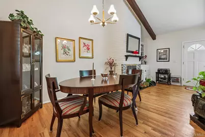 22 Stony Run, New Rochelle, NY 10804 - Photo 13