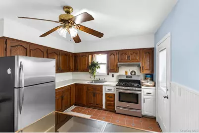 13 Westside Avenue, Haverstraw, NY 10927 - Photo 7