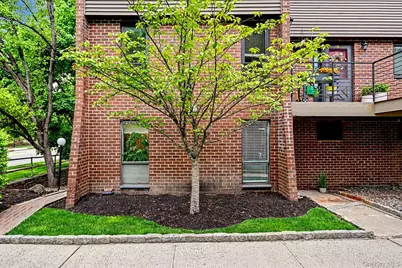 492 N Broadway #1, White Plains, NY 10603 - Photo 3