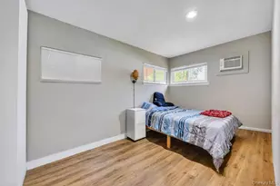 59 E Elm St, Central Islip, NY 11722 - Photo 9