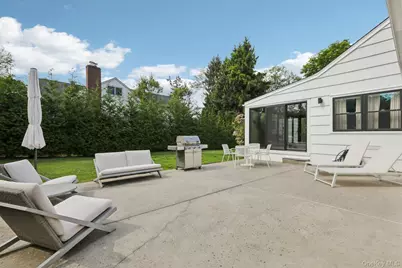 187 Thornbury Road, Scarsdale, NY 10583 - Photo 33