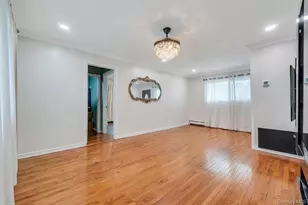10 Remsen St, Copiague, NY 11726 - Photo 9