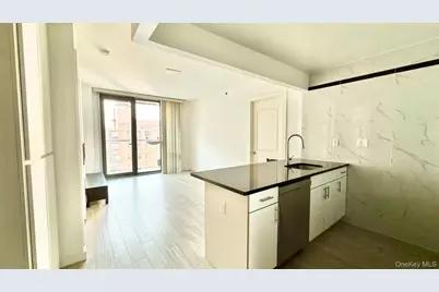 14427 Sanford Avenue #7G, Flushing, NY 11355 - Photo 3