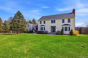 462 Ridge Rd, Campbell Hall, NY 10916 - Photo 3