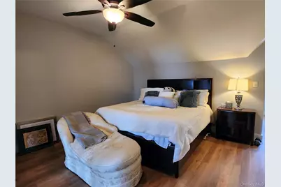 67 Pacific Boulevard, Long Beach, NY 11561 - Photo 17