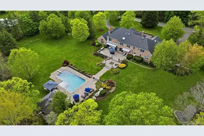 5 Westwood Court, Muttontown, NY 11545 - Photo 3