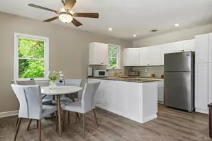 5 Westwood Ct, Muttontown, NY 11545 - Photo 35