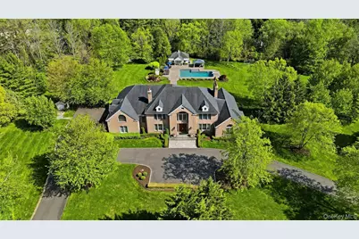 5 Westwood Court, Muttontown, NY 11545 - Photo 1