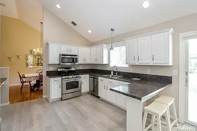 11 Winterberry Drive, Middle Island, NY 11953 - Photo 13