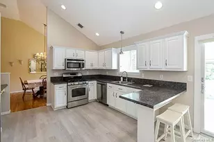 11 Winterberry Dr, Middle Island, NY 11953 - Photo 13