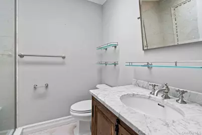 16 Club Drive S #16, Jericho, NY 11753 - Photo 15