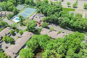 16 Club Dr S, Jericho, NY 11753 - Photo 27