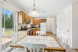 82 Jakes Ln, Calverton, NY 11933 - Photo 5