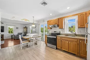 82 Jakes Ln, Calverton, NY 11933 - Photo 7