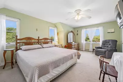 82 Jakes Lane, Calverton, NY 11933 - Photo 15