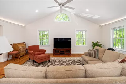 58 Lake Road, Katonah, NY 10536 - Photo 19