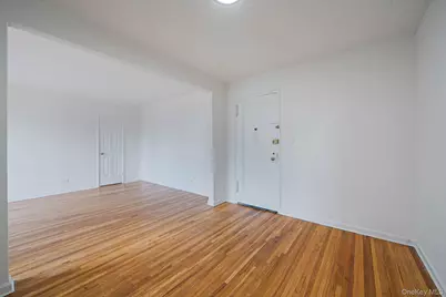 143-50 Hoover Avenue #605, Briarwood, NY 11435 - Photo 5