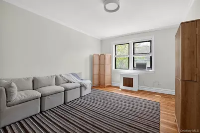4784 Boston Post Road #B23, Pelham, NY 10803 - Photo 11