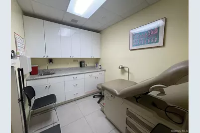 132-26 Avery Avenue #1D, Flushing, NY 11355 - Photo 5