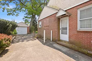 333 Jackson Ave, West Hempstead, NY 11552 - Photo 29