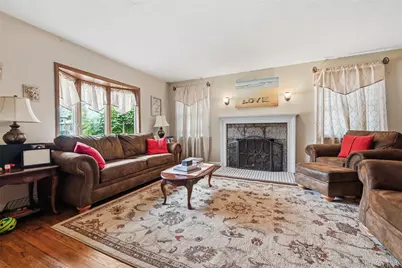 333 Jackson Avenue, West Hempstead, NY 11552 - Photo 3