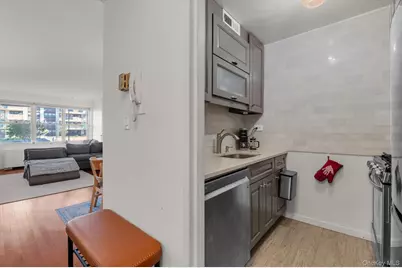 17-85 215 Street #1 L, Bayside, NY 11360 - Photo 11