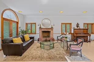 6 Summit Pl, Whitestone, NY 11357 - Photo 7